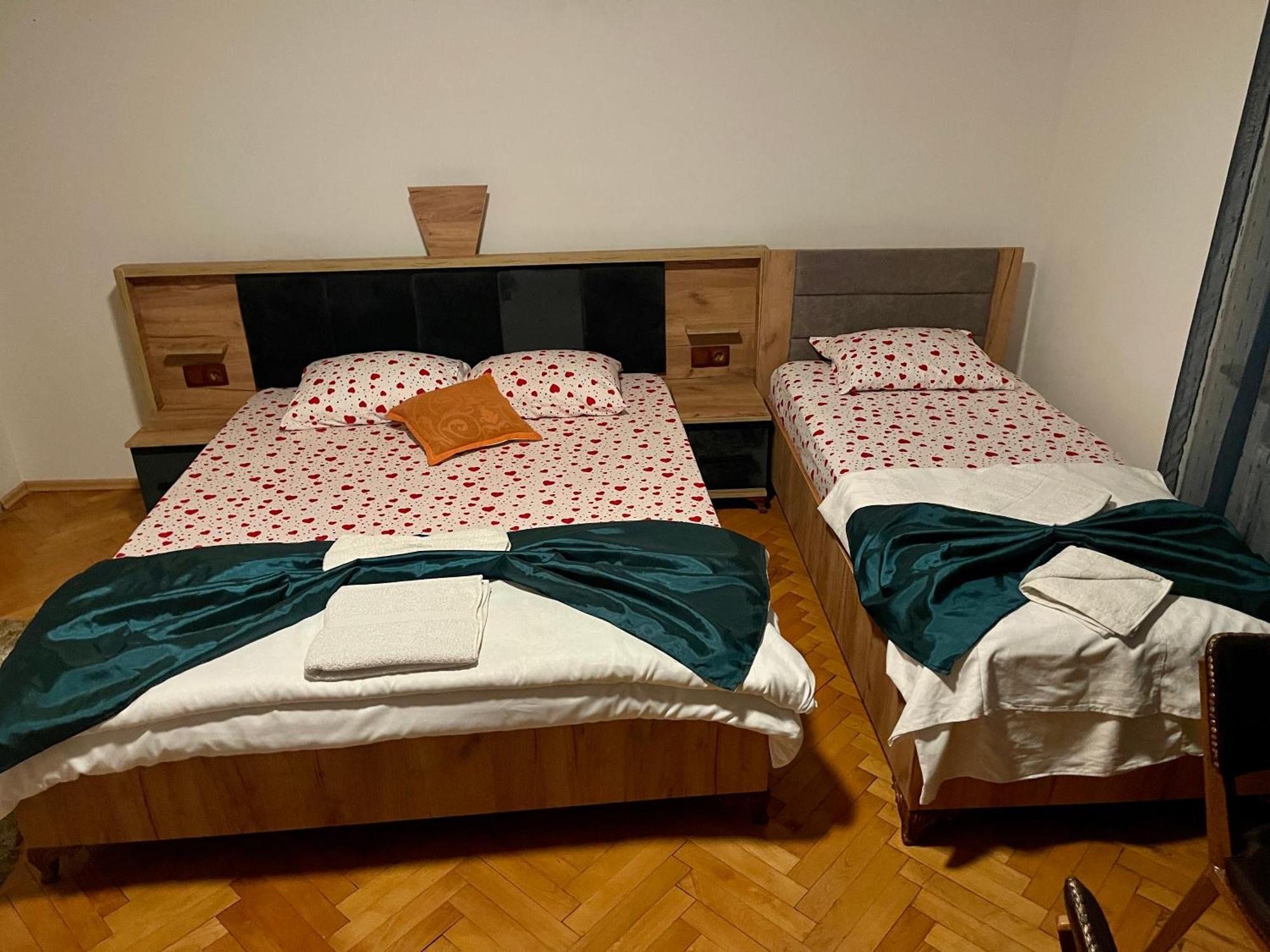 Madigan'S Hotel Kosovo Polje Ngoại thất bức ảnh