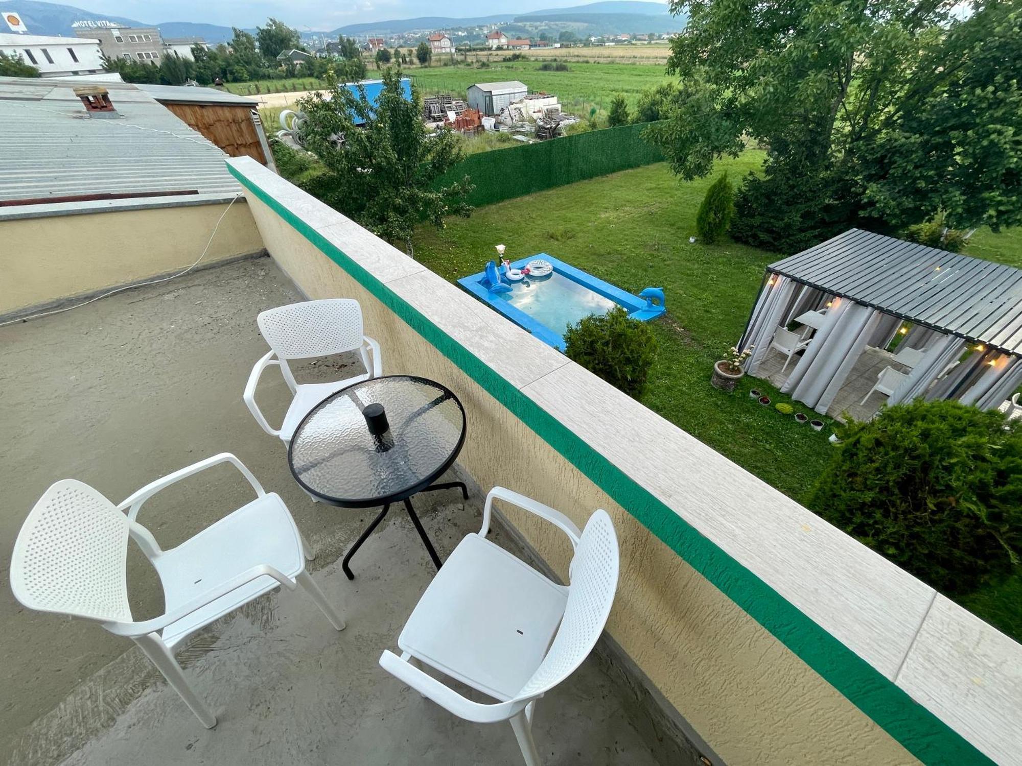 Madigan'S Hotel Kosovo Polje Ngoại thất bức ảnh